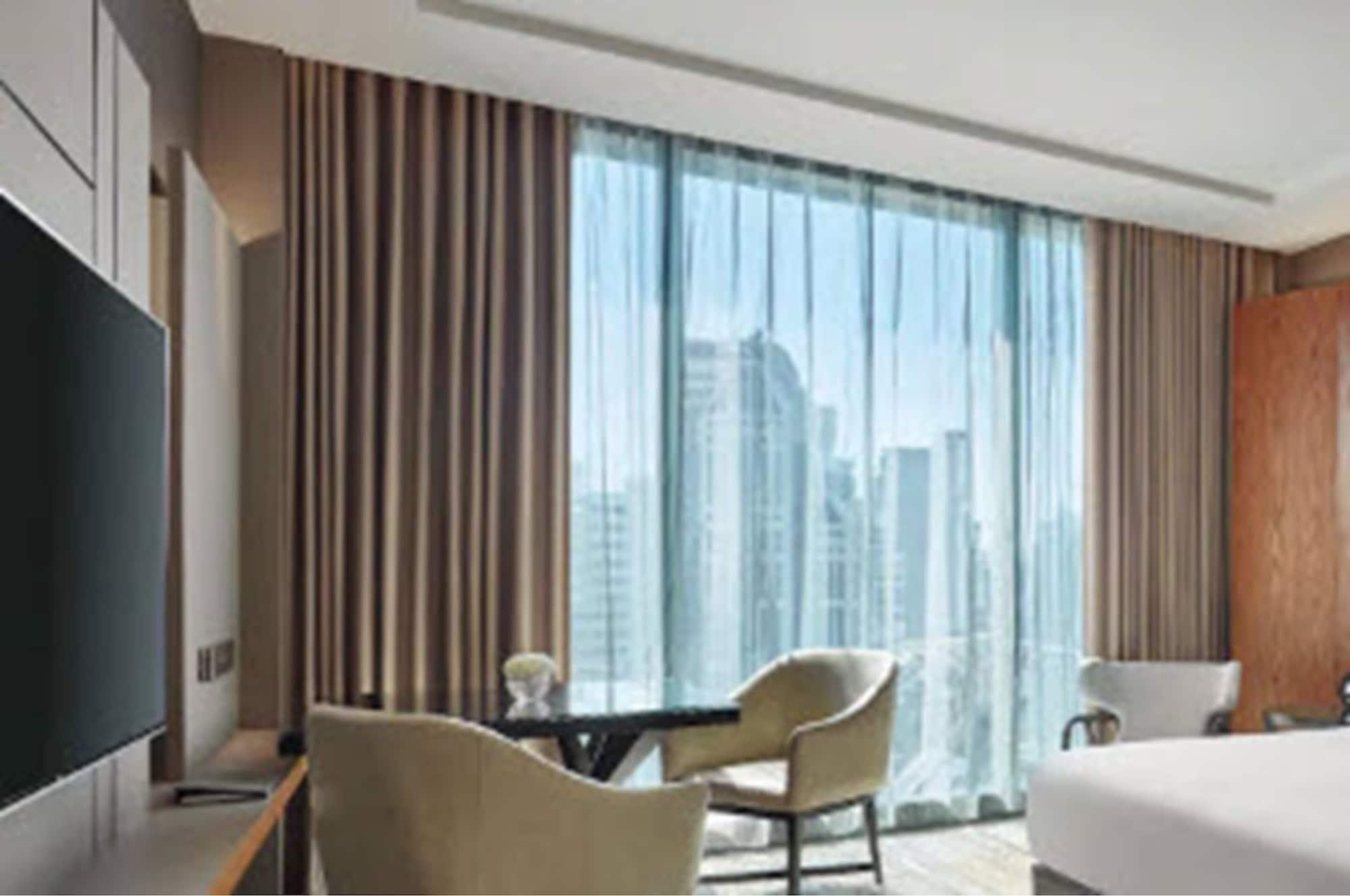 Hyatt Regency Bangkok Sukhumvit Hotel Екстериор снимка