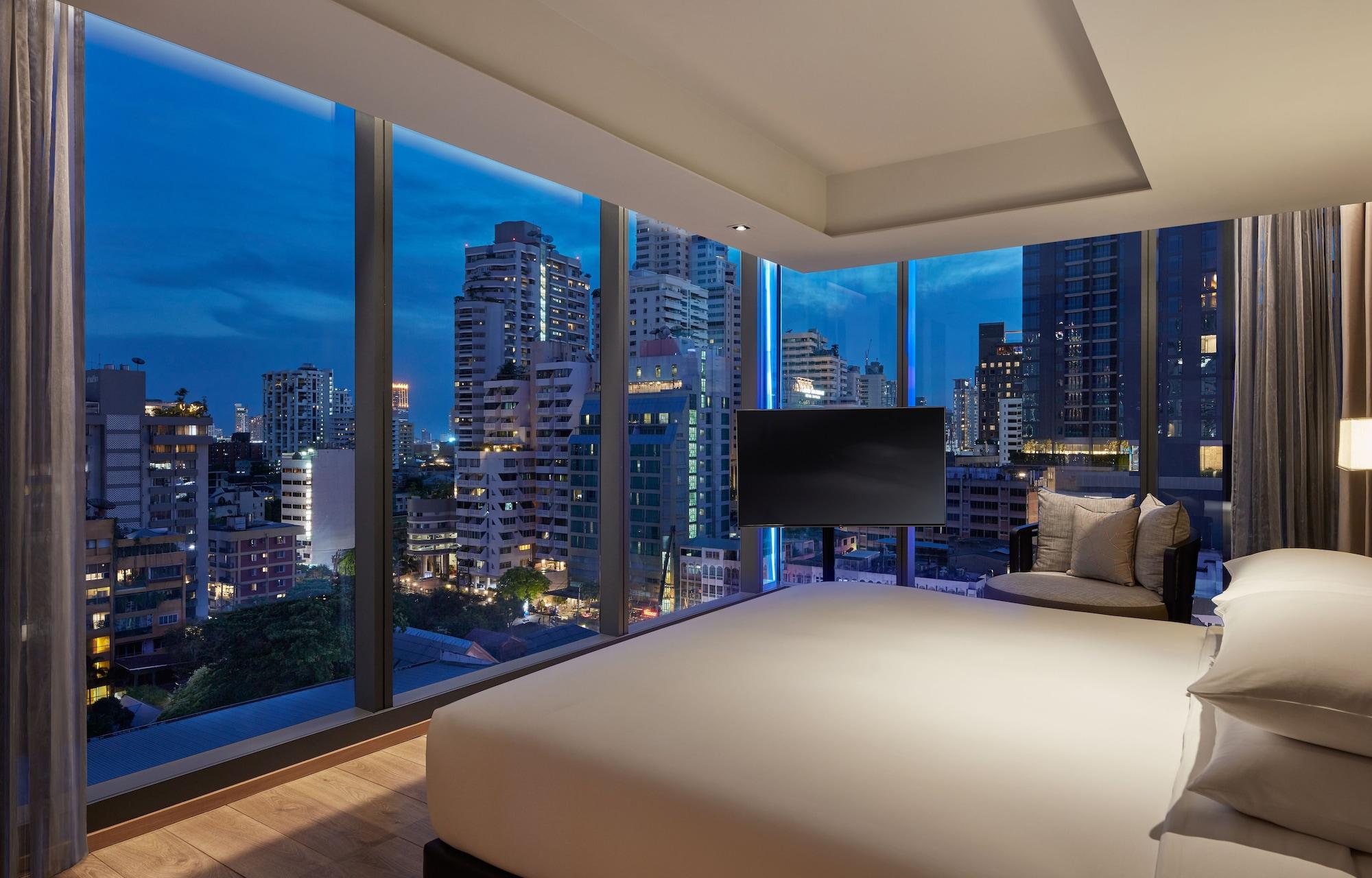 Hyatt Regency Bangkok Sukhumvit Hotel Екстериор снимка